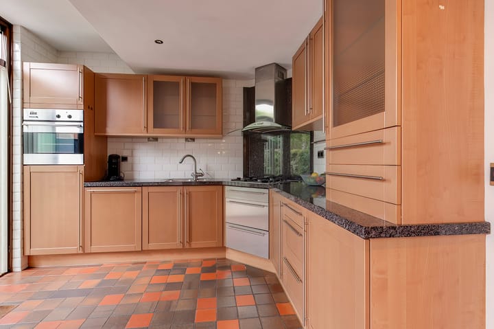 Foto 10 van Dohnastraat 4