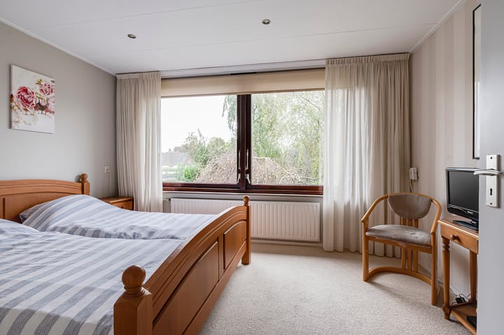 Foto 15 van Dohnastraat 4