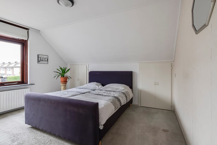 Foto 18 van Dohnastraat 4