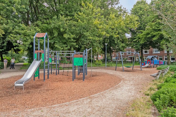 Foto 24 van Borgesiusstraat 17-B