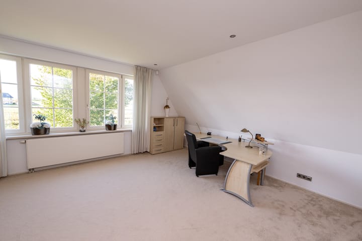 Foto 39 van Paasloostraat 2