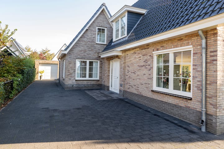 Foto 47 van Paasloostraat 2