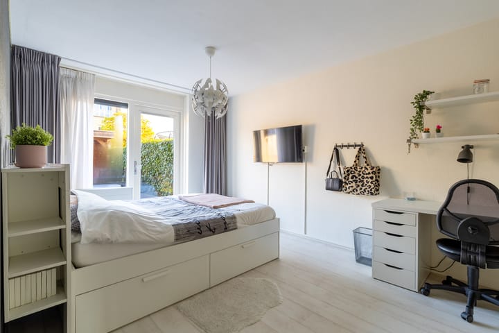 Foto 17 van Waterviolier 176