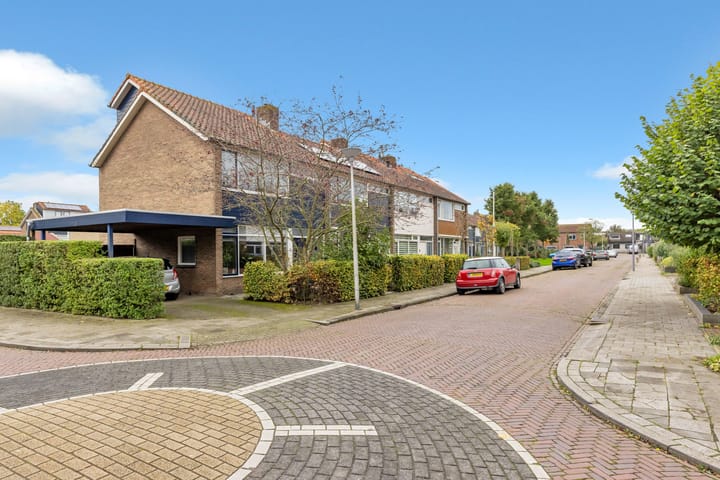 Foto 6 van Irenestraat 28