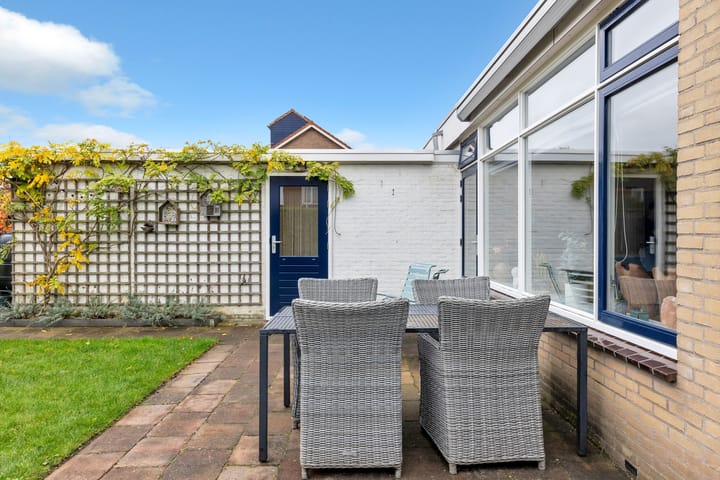 Foto 42 van Irenestraat 28