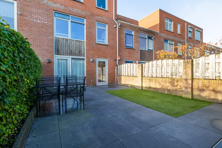 Foto 66 van Waterviolier 176