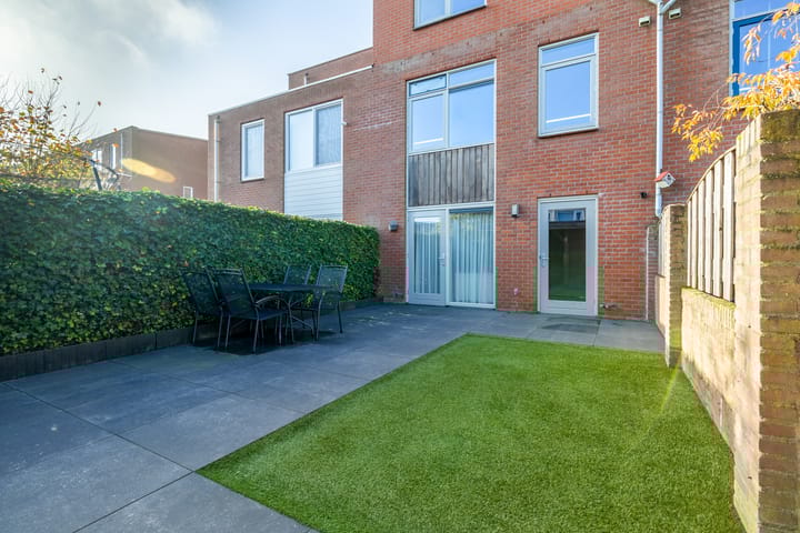 Foto 68 van Waterviolier 176