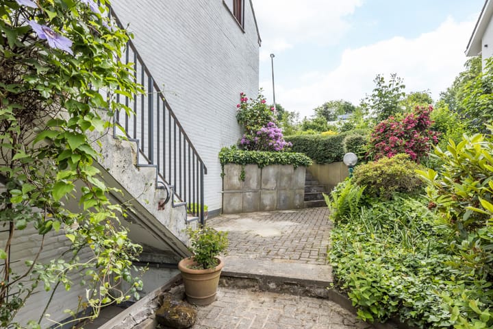 Foto 39 van K.L.M.-straat 6