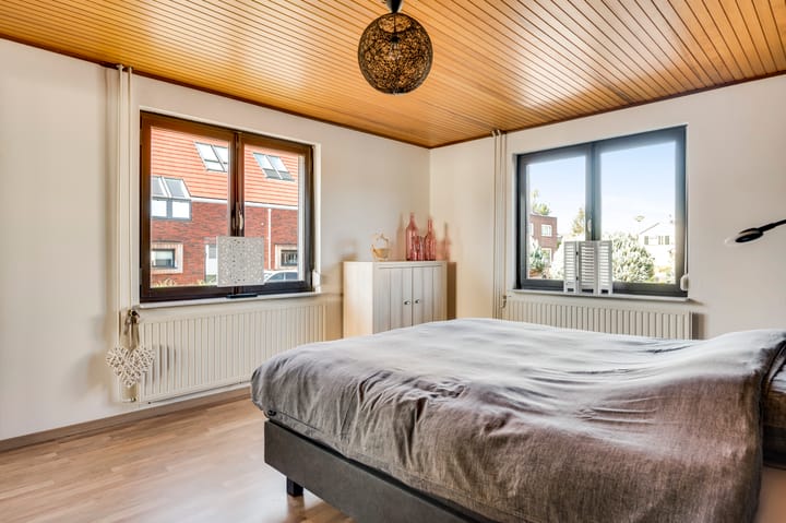 Foto 23 van Monseigneur Nolensstraat 6