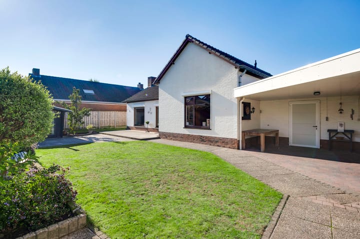 Foto 29 van Monseigneur Nolensstraat 6