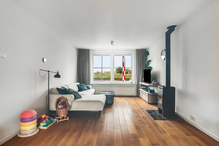 Photo 2 of Veerseweg 71-A