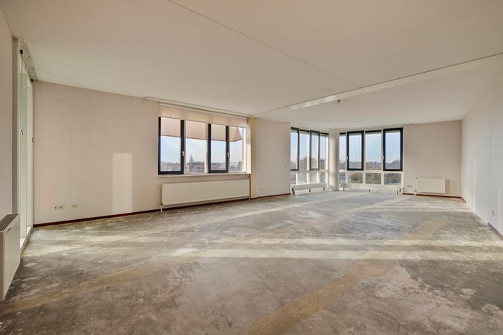 Foto 2 van Pompesloot 86