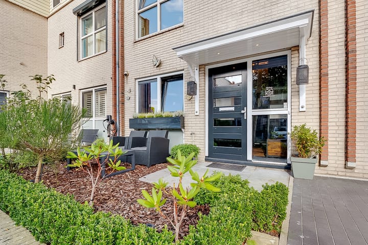 Foto 2 van Sarabande 18