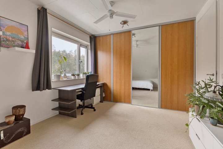 Photo 37 of Titelroas 15