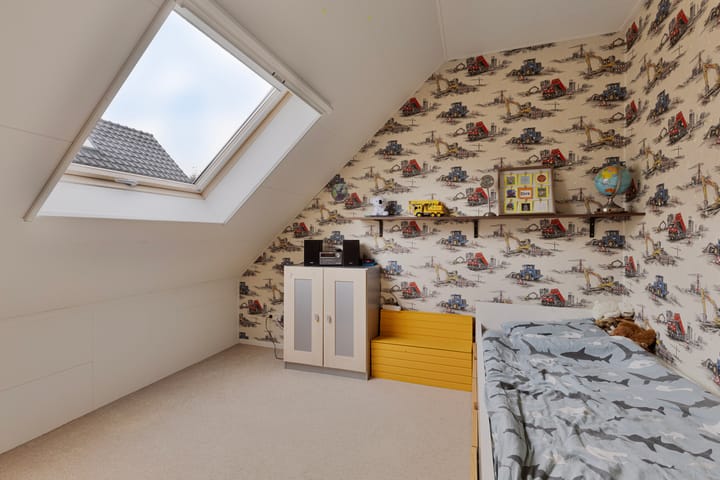 Photo 41 of Titelroas 15