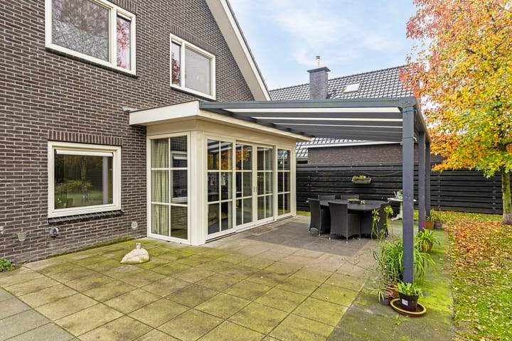 Photo 47 of Titelroas 15