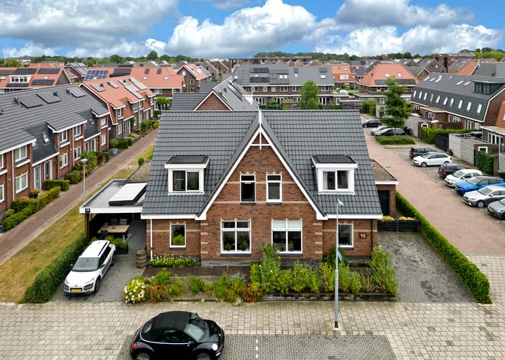 Foto 40 van Oranjestraat 10