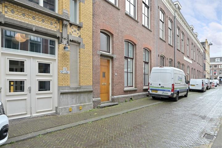 Bekijk foto 2 van Raamstraat 22-A