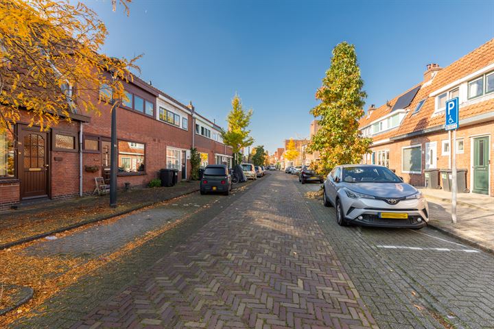 View photo 6 of Burgemeester de Kievietstraat 92