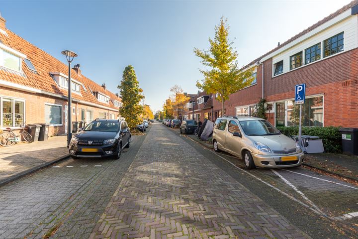 View photo 42 of Burgemeester de Kievietstraat 92