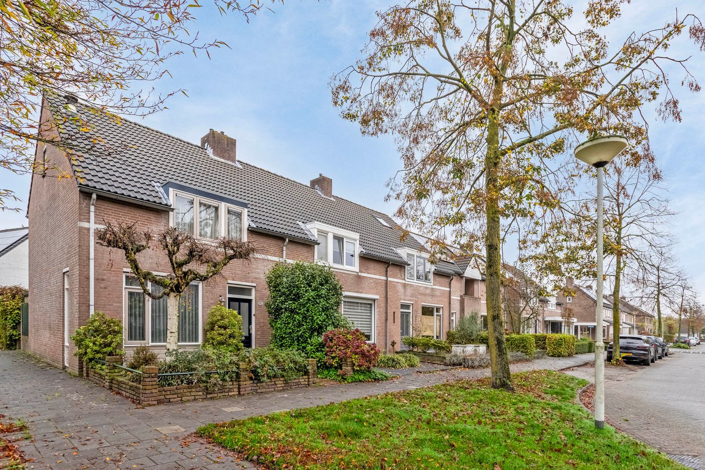 Foto 1 van Castaert 42