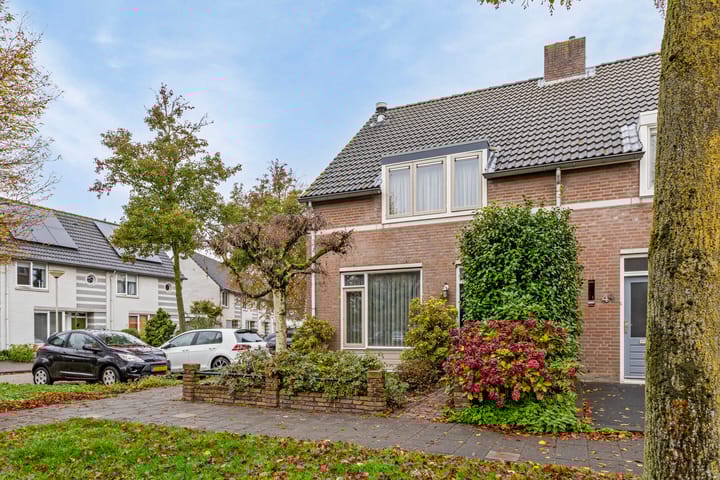 Foto 6 van Castaert 42