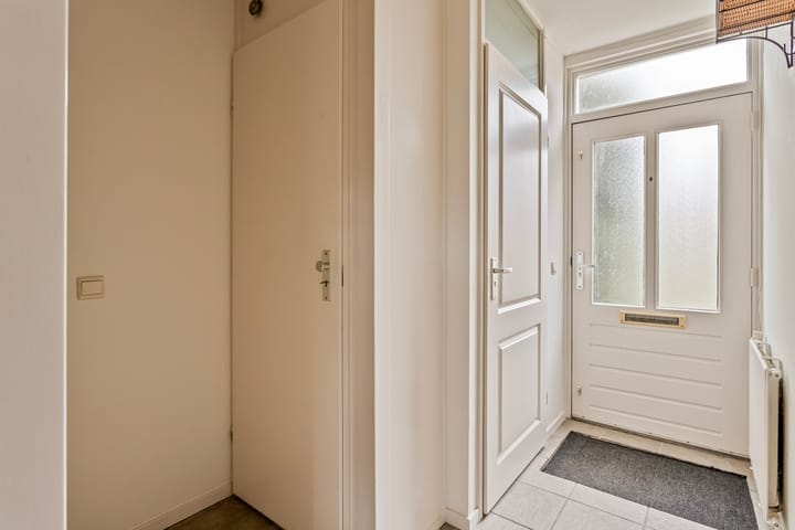 Foto 7 van Castaert 42