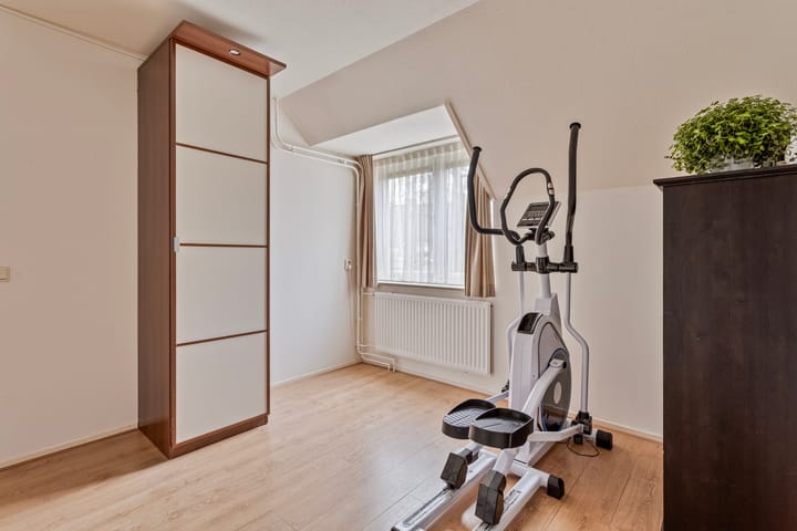 Foto 25 van Castaert 42