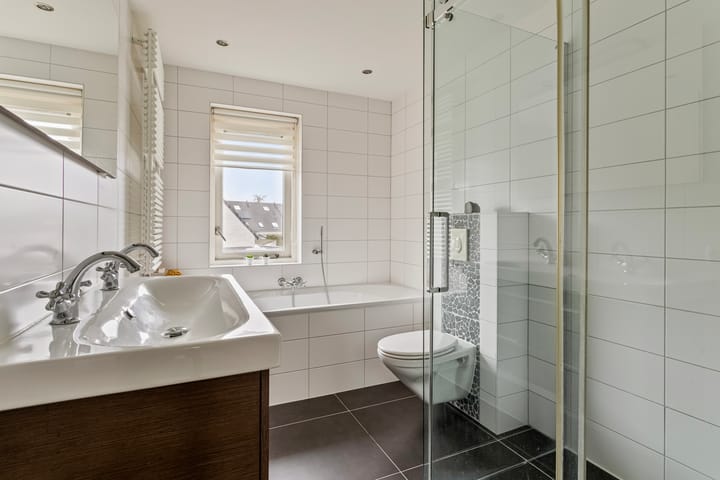 Foto 28 van Castaert 42