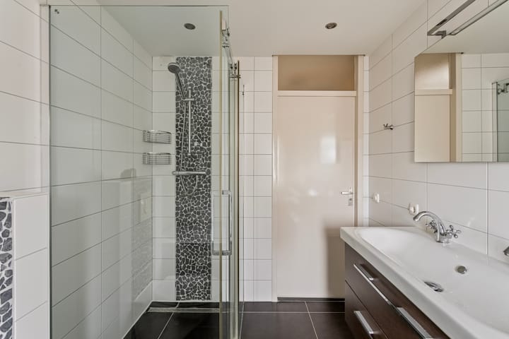 Foto 29 van Castaert 42