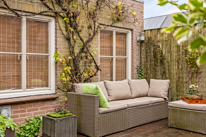 Foto 40 van Castaert 42