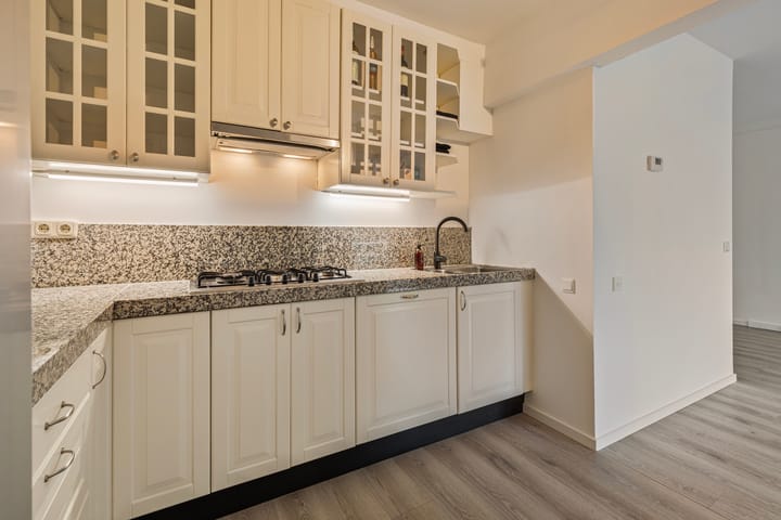 Photo 20 of De Roerdomp 114