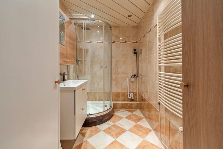 Photo 21 of De Roerdomp 114