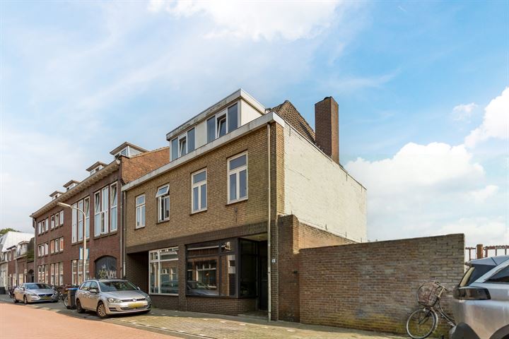 Bekijk foto 37 van Capucijnenstraat 16