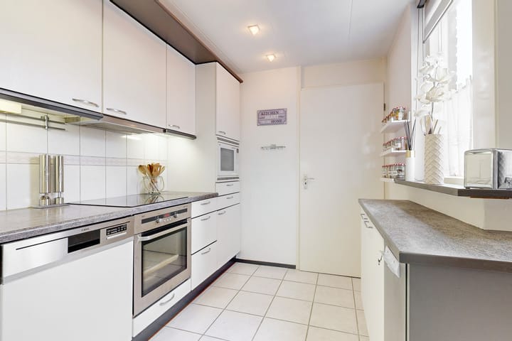 Photo 9 of Stormvogel 38