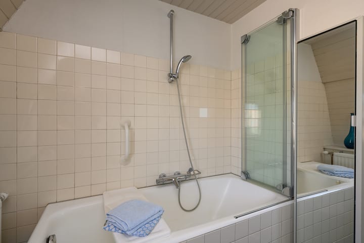 Foto 25 van Grote Woerdlaan 26