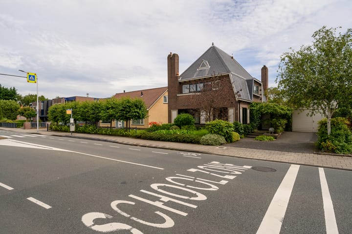 Foto 36 van Grote Woerdlaan 26