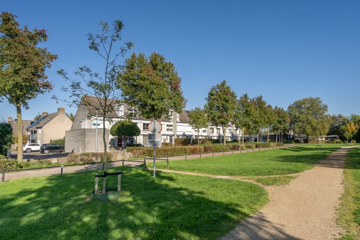 Foto 5 van Oeverwal 2