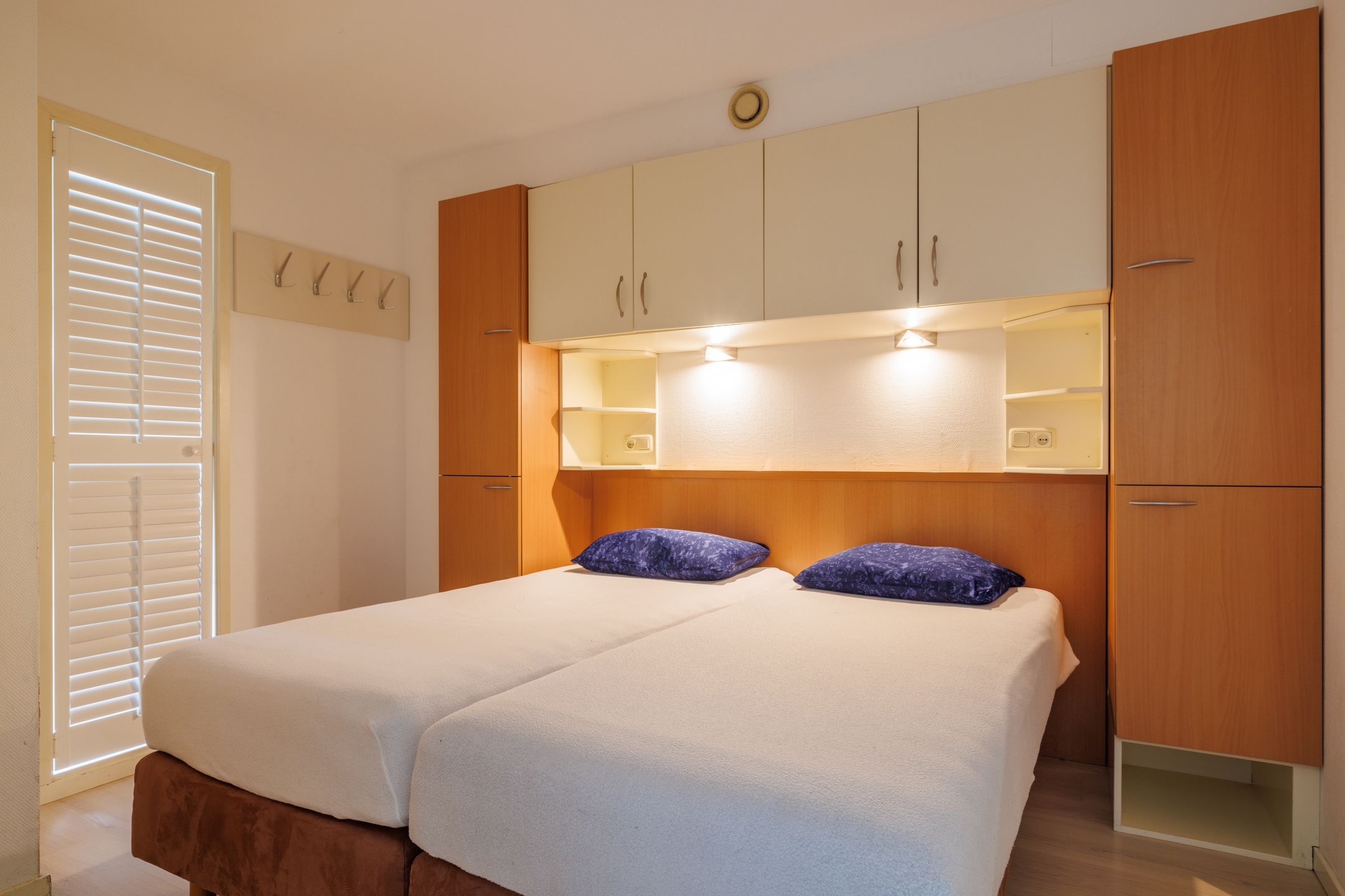 Foto 12 van Oosterhiemweg 1-111