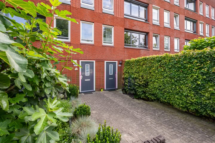 Foto 2 van Burgemeester Jhr. Quarles van Uffordlaan 559