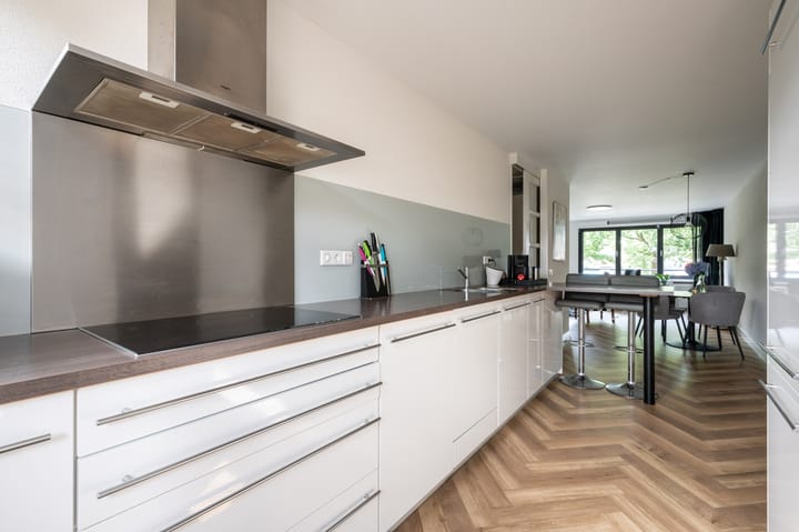 Foto 5 van Burgemeester Jhr. Quarles van Uffordlaan 559