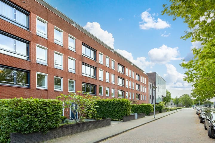 Foto 23 van Burgemeester Jhr. Quarles van Uffordlaan 559