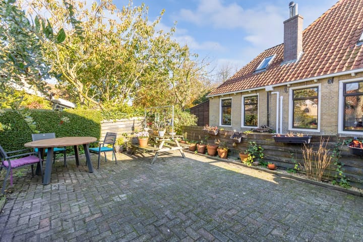 Foto 33 van Petronella Moensstrjitte 1