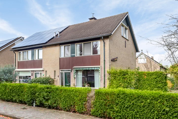 Foto 2 van Rossinistraat 2