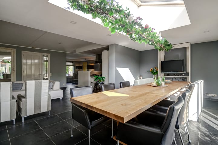 Foto 22 van Spade 45