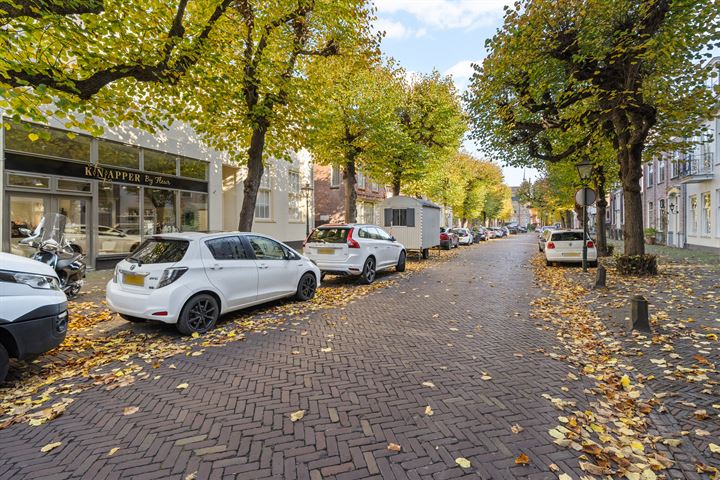 View photo 6 of Voorstraat 52-H