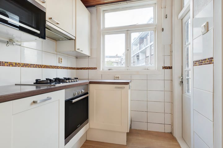 Foto 19 van Julianalaan 76-B