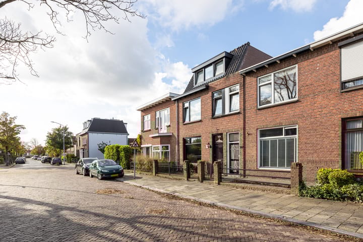 Foto 9 van Valkenierslaan 147