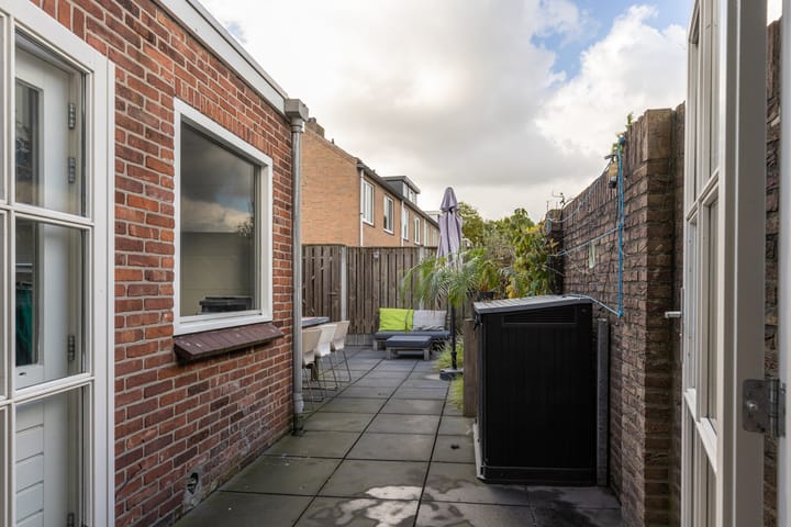 Foto 45 van Valkenierslaan 147