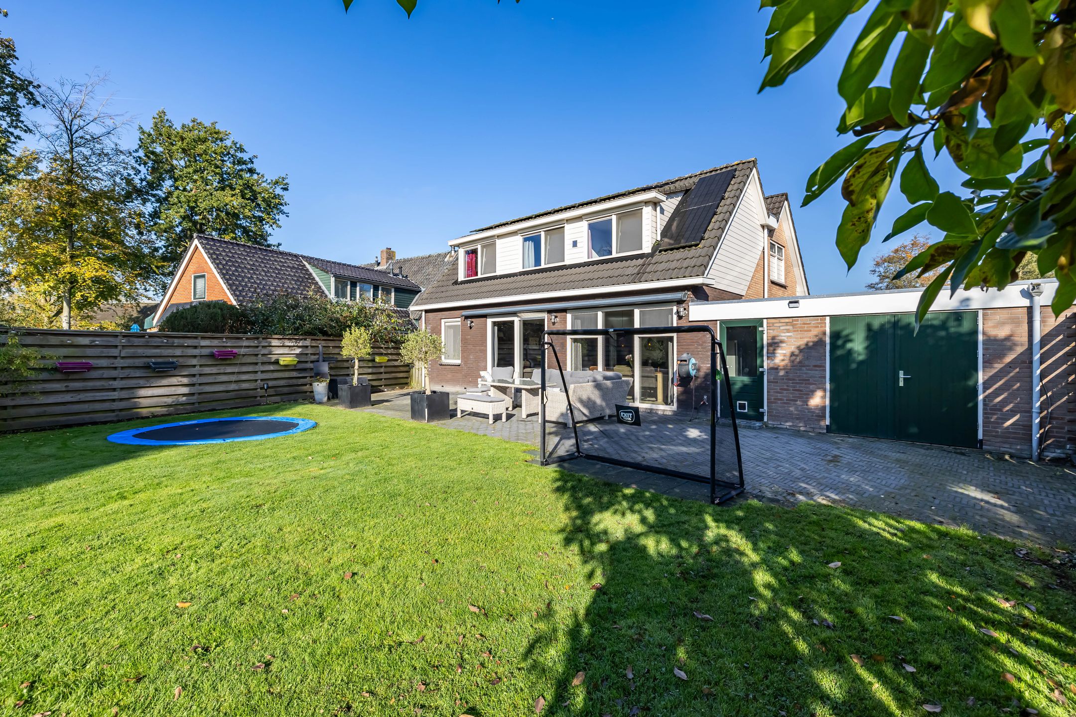 Foto 6 van Vriezerweg 6-A